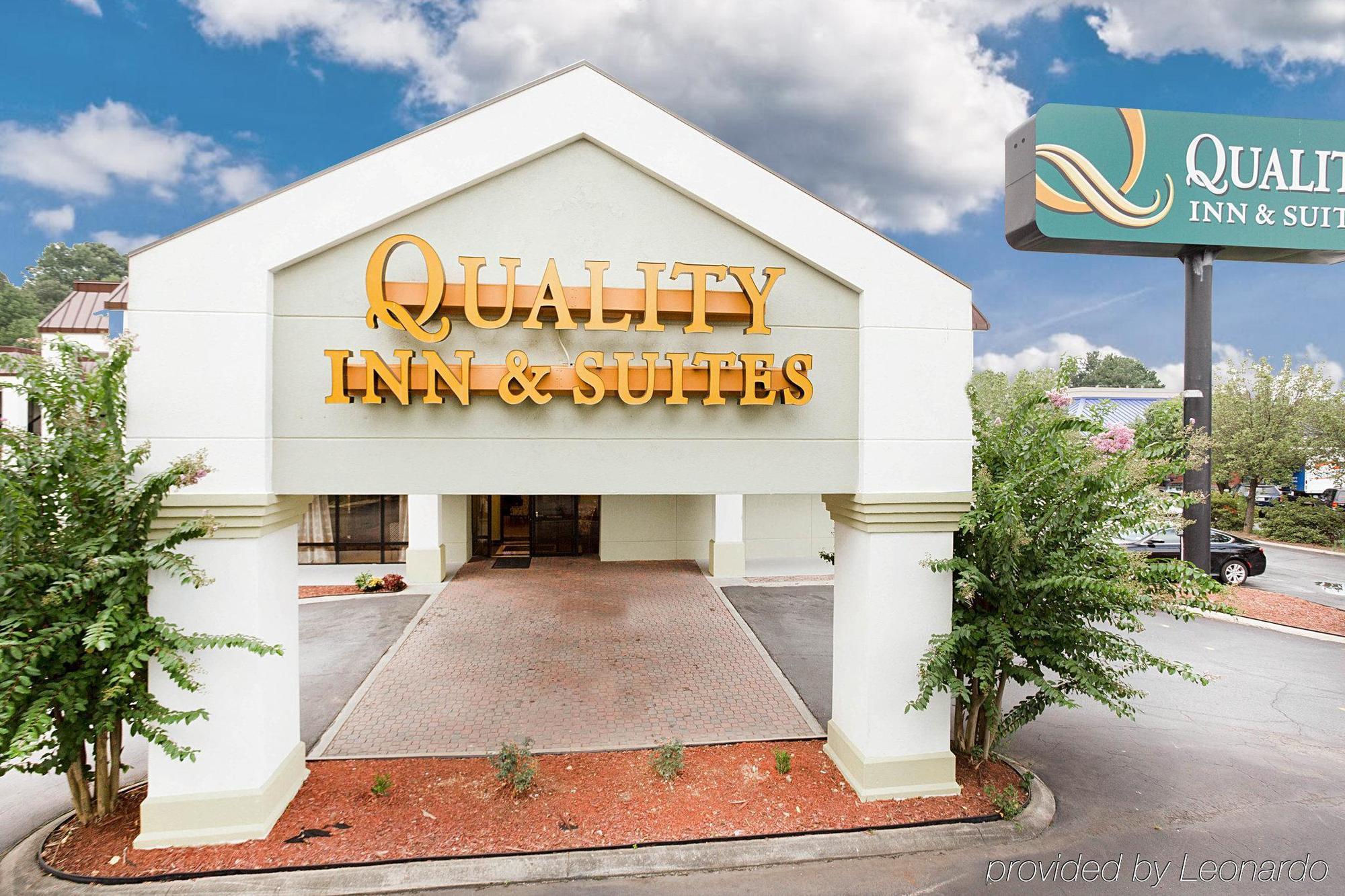 Quality Inn & Suites Near Six Flags - Austell Exterior foto