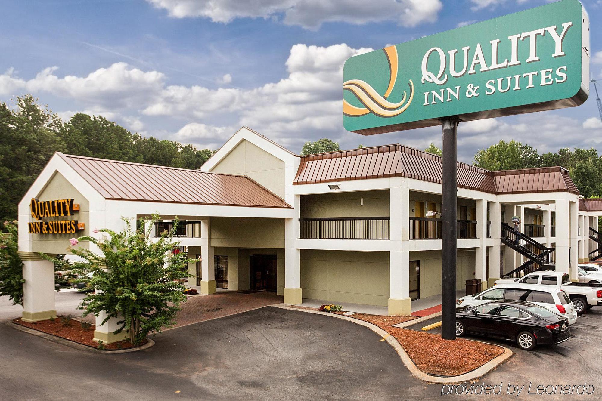 Quality Inn & Suites Near Six Flags - Austell Exterior foto